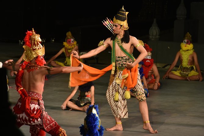 Ramayana Ballet Performance In Prambanan Temple With Dinner - Why this Prambanan evening works so well