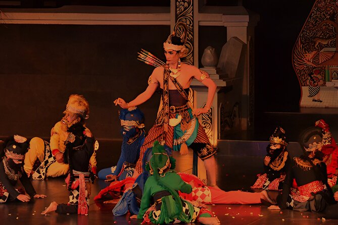 Ramayana Ballet Performance - Purawisata Jogjakarta - Java Gending, Sinden singing, and changing moods