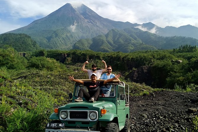 Rent car with speaking English driver in Yogyakarta - Who will get the most from this service