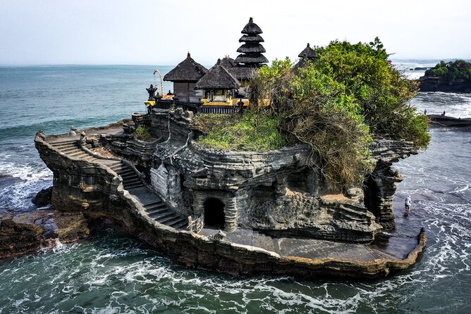 Royal Family Temple, Monkey Forest, and Tanah Lot Sunset Tour - Taman Ayun and the Bali royal family