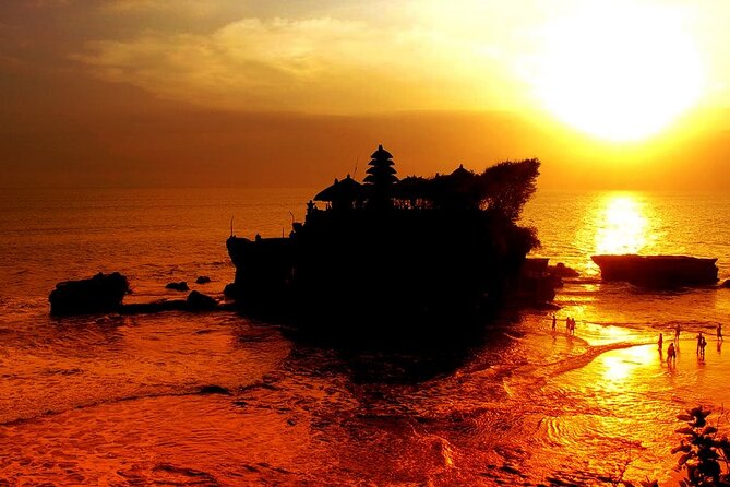 Royal Family Temple, Monkey Forest, and Tanah Lot Sunset Tour - Who will enjoy this tour most