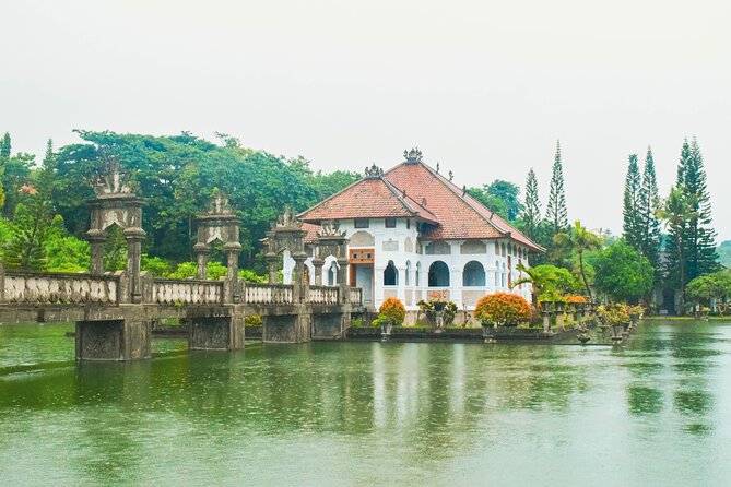 Royal Karangasem Heritage Tour - Lunch with a view, at your own cost