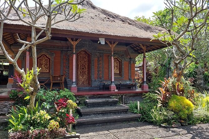 Rural Charm of Bali Tour - Lunch among the rice fields