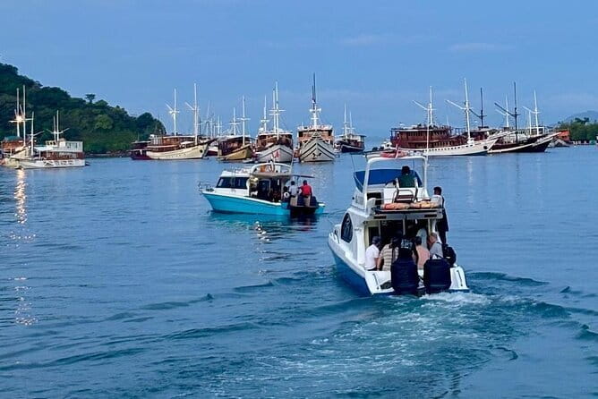Shared Trip Sailing Komodo 3D2N - The food, crew, and daily comfort