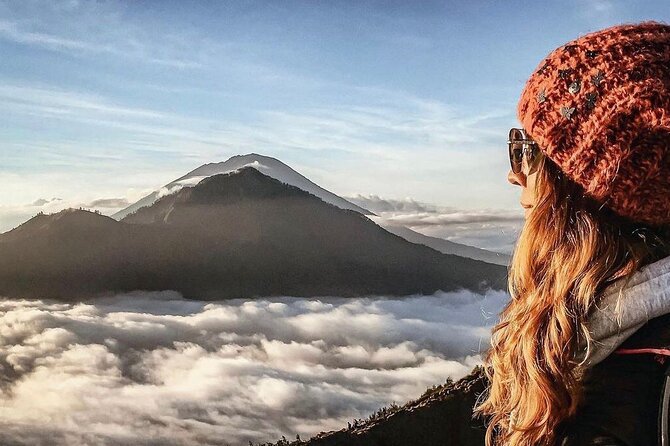 Sharing Mount Batur Sunrise Trekking Guide Pick Up and Drop Off - Starting the climb at 3.30