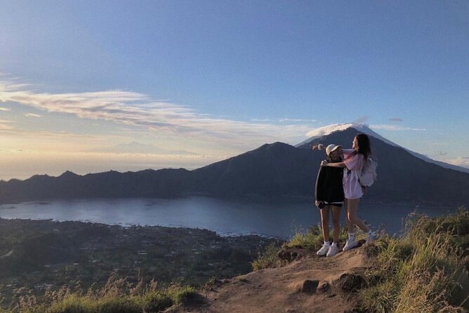 Sharing Mount Batur Sunrise Trekking Guide Pick Up and Drop Off - Toya Bungkah and the safety briefing