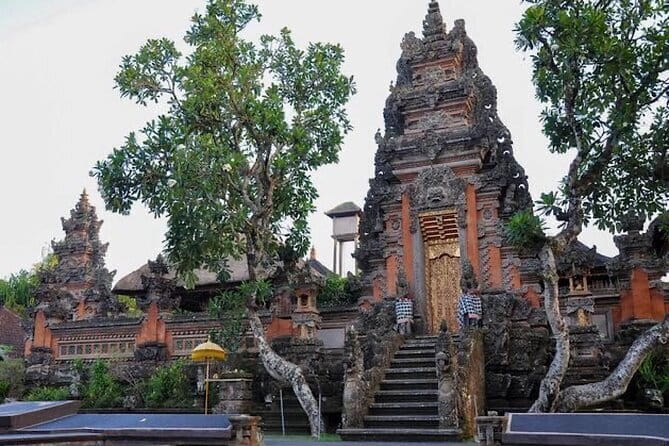 Shore Excursion Cruise Ship from Benoa and Celukan Bawang Port - Ulun Danu Beratan, Twin Lakes, and the waterfall choice