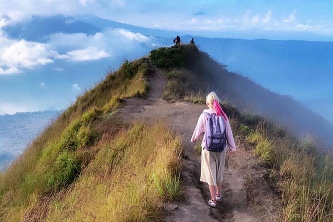 Small Group Mount Batur Sunrise Hike - Meeting your guide before dawn
