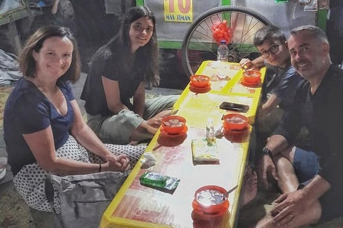 Small-Group Walking and Food Tour by Night in Yogyakarta - Ending with games at Alun-Alun Kidul
