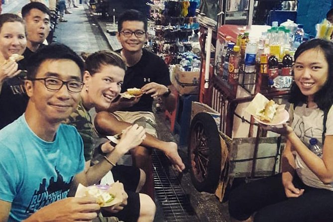 Small-Group Walking and Food Tour by Night in Yogyakarta - A second pass through Malioboro for sweets and snacks