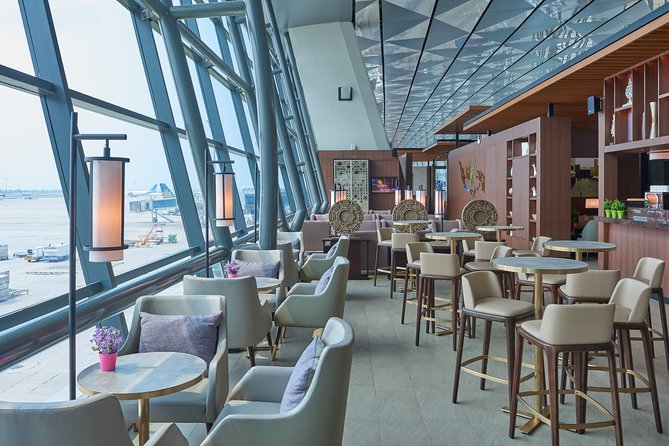 Soekarno Hatta International Airport by Plaza Premium Lounge - Finding the lounge after security at Terminal 3