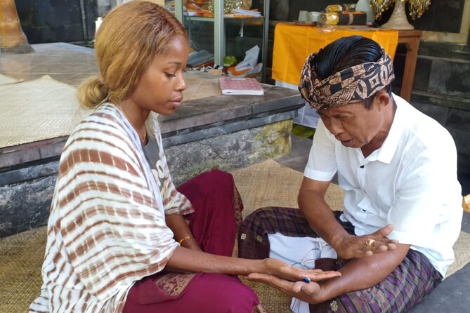 Spiritual Purification and Local Healer Visit Tour (ALL INCLUDED) - The Holy Spring at Gunung Kawi Sebatu