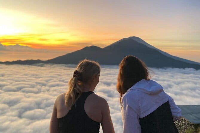 Sunrise Hike + Breakfast with Local Guide & Hotel Pickup - Key points to know before booking