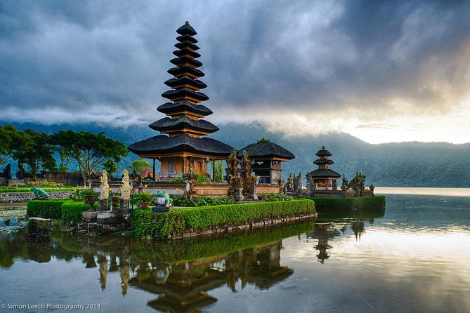 Tanah Lot and North Bali Tour: Scenic Journey - Buyan and Tamblingan offer two calm lake views