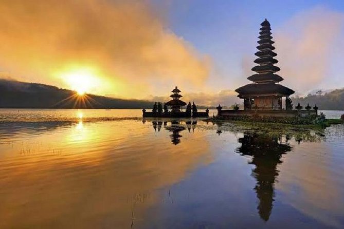 Tanah Lot - Jatiluwih (UNESCO) - Beratan lake -Hidden hill (Wanagiri)-FREE WI-FI - Wanagiri Hidden Hills and the twin-lake photo stops