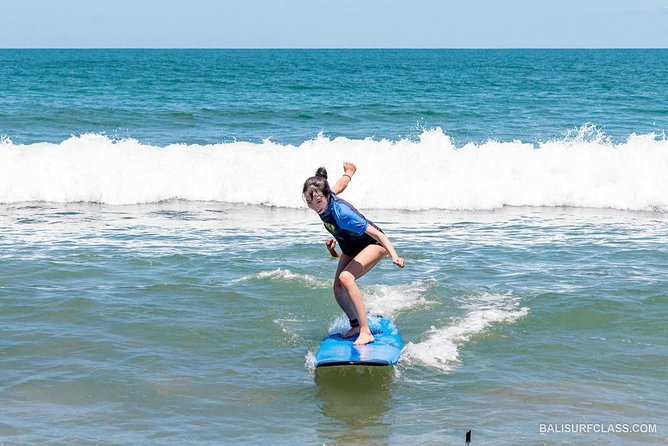 The best surf lessons in Kuta - The Instructors and the Feel of the Lesson