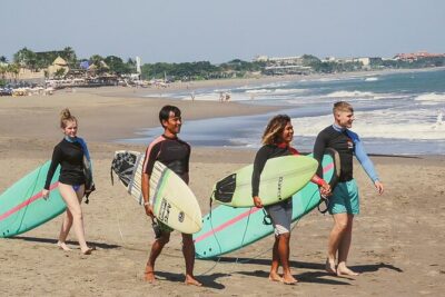 The funniest private 2 hour surf lesson, Canggu
