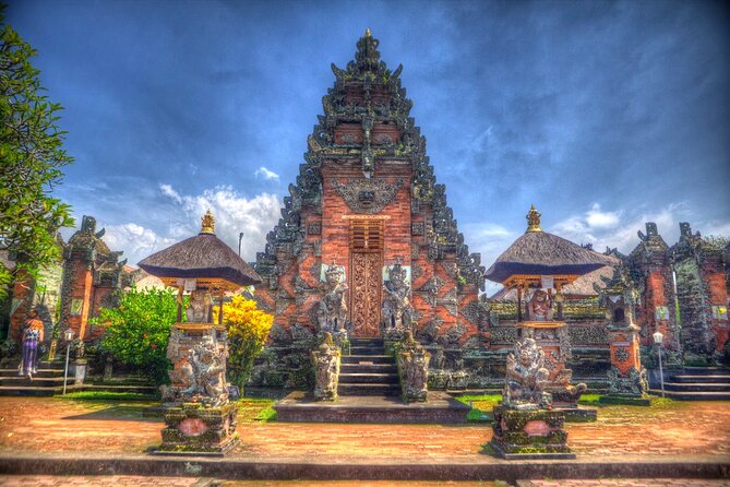 The Popular Of Ubud Private Day Tour - The Sacred Monkey Forest Sanctuary starts the day with energy