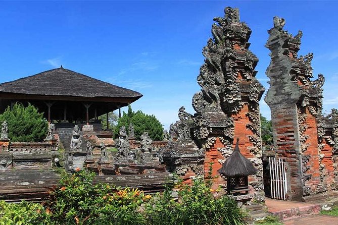 Tour: Besakih Temple-Kintamani Volcano-Water temple&Rice Terrace - Tirta Empul and the meaning of holy spring water