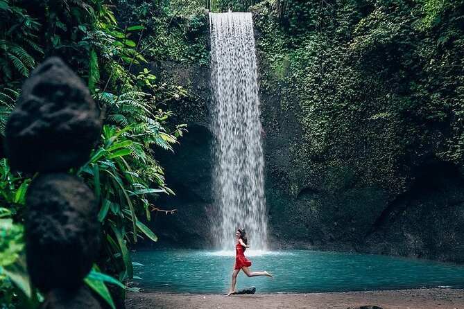 Trunyan Cemetery, Hot Spring, Penglipuran Village, and Waterfall Tour - Who will enjoy this private itinerary