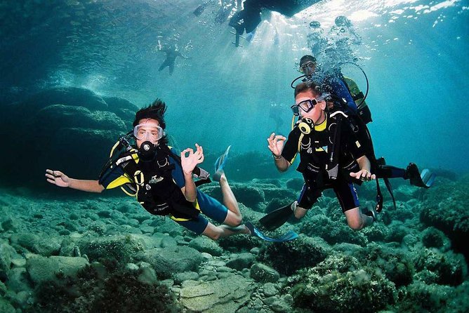 Tulamben Diving Tour Shipwreck USS Bali - Balinese lunch between the sessions