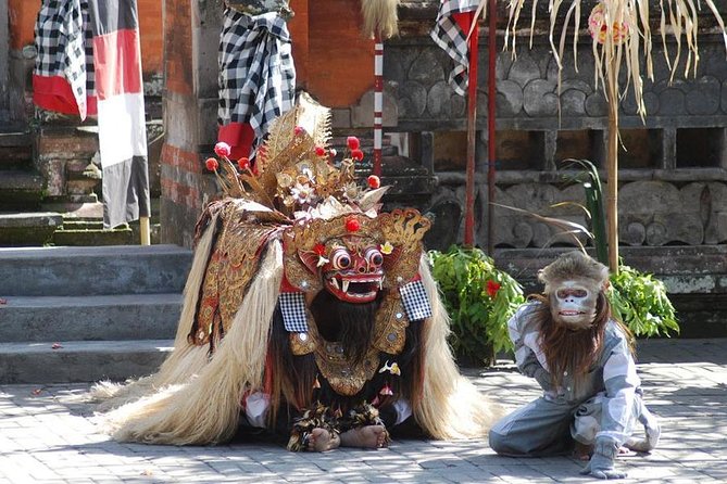 Ubud Combine Mount Batur Kintamani Tour - Barong and Kris dance: Bali’s myth in one hour