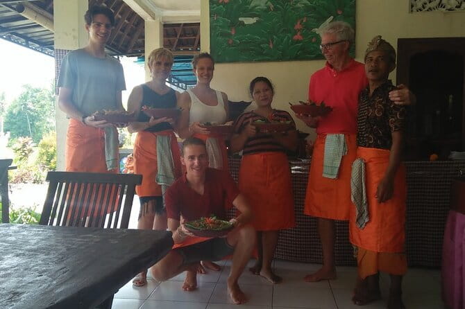 Ubud Cooking Class with Optional Market Visit Pickup Included - Learning the building blocks of Balinese cooking