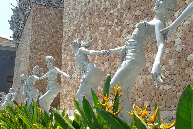 Ubud Cultural Day Tour: A Day for Balinese Cultural Experience - Starting with the Barong and Fire Dance