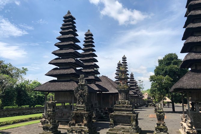 Ubud Experience ; Swing, Waterfalls, Art Market, Rice Terrace - Ubud Traditional Art Market: one hour to browse and bargain carefully