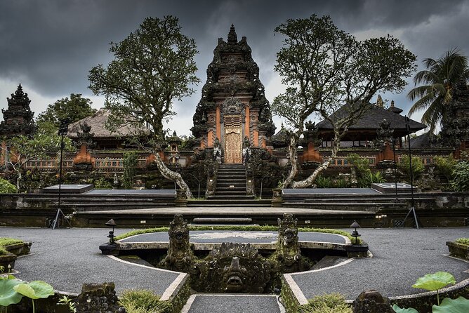 Ubud Explorer Private Day Tour - The Sacred Monkey Forest Sanctuary