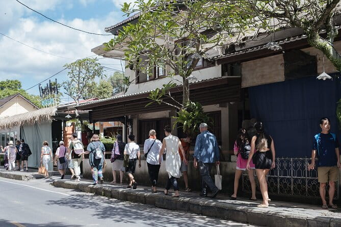 Ubud Guided Walking Tour - The guides are a major part of the value