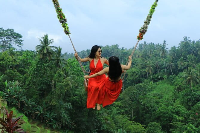 Ubud: Monkey Forest, Rice Terraces and Jungle Swing Tour - Sacred Monkey Forest: a shaded first stop