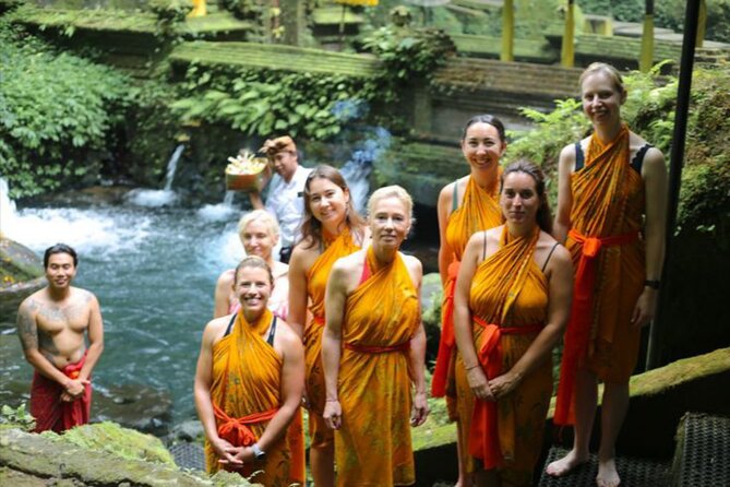 Ubud: Private Customized Highlights Tour - Ubud’s palace, temples, and market