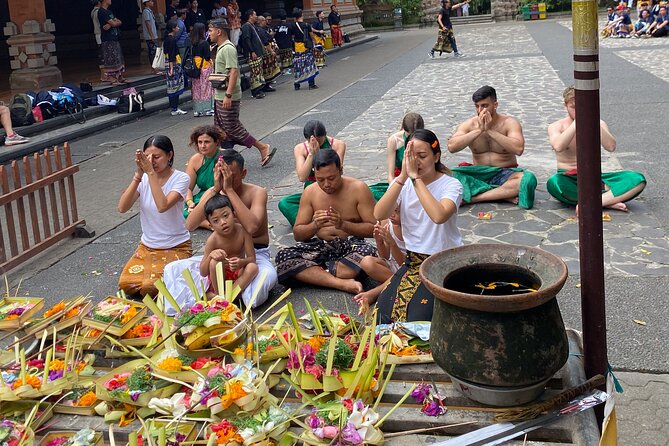 Ubud Private Tour: Monkey Forest, Rice Terrace, Temple, Waterfall - Reading the terraces at Tegalalang