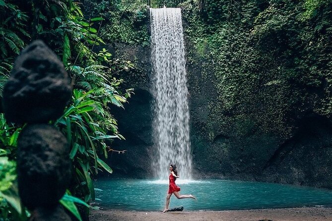 Ubud Private Tour - Waterfalls, Water Temple & Rice Terraces - Tibumana Waterfall, a quiet first stop