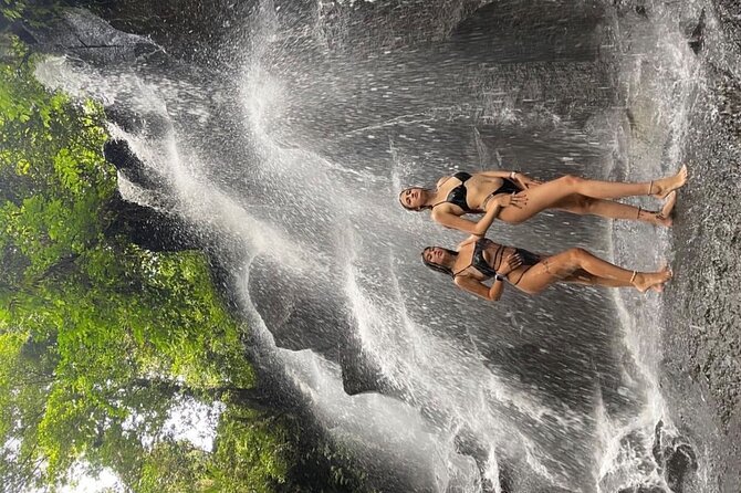 Ubud Surounding Tour - Kanto Lampo Waterfall: finish with a splash