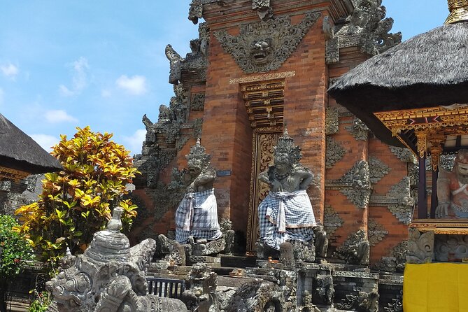 Ubud Tour - Highlight of Ubud - Traditional Tour - Sacred Monkey Forest Sanctuary: A Different Kind of Ubud