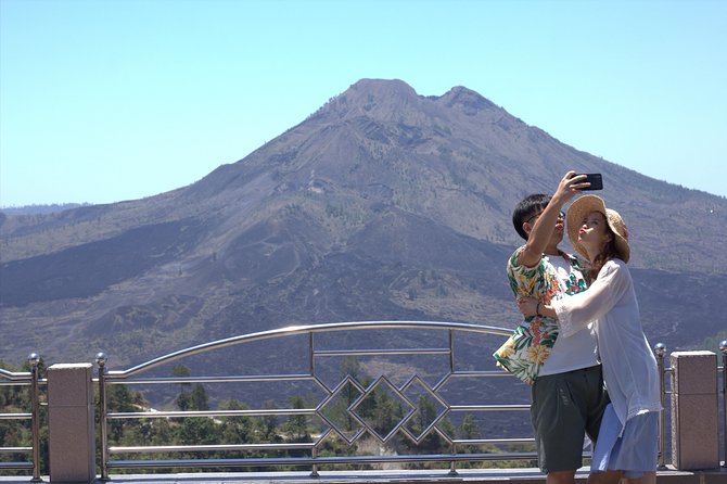 Ubud Volcano Lake and Natural Hot Spring Tour - Tegalalang Rice Terrace in 40 minutes