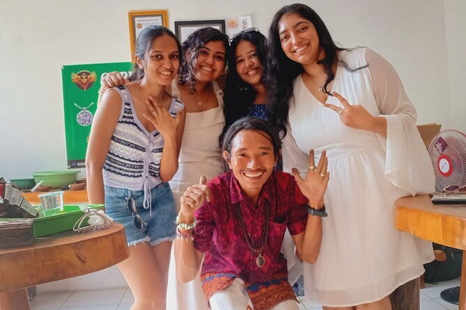 Uluwatu Silver Class: A Unique Jewelry-Making Experience in Bali - Why making jewelry beats buying another souvenir
