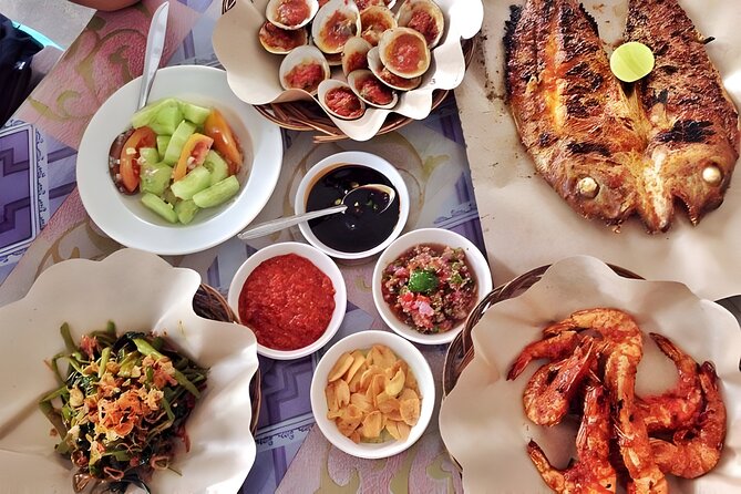 Uluwatu Sunset,Kecak Dance and Diner Seafood In Jimbaran - Who will get the most from this tour