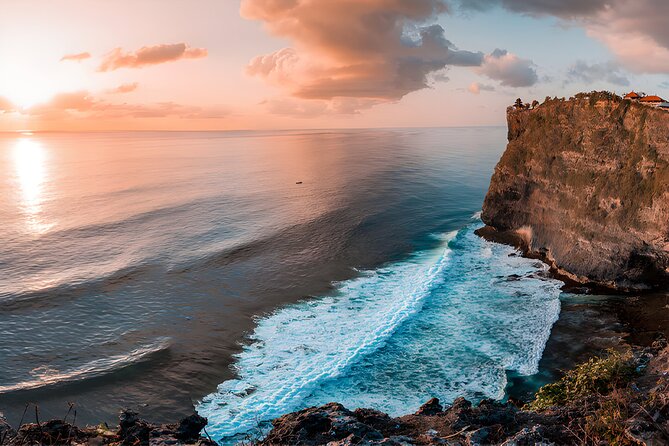 Uluwatu Sunset Tour: Kecak and Fire Dance with Jimbaran Dinner - The real issue is traffic, not sightseeing