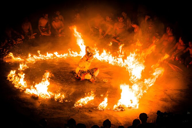 Uluwatu Sunset Trip with Kecak Dance Show and Jimbaran Dinner - What the $55 price really buys