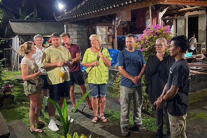 VIllage Firefly Night Tour - Ubud Bali - Starting with the organic farm
