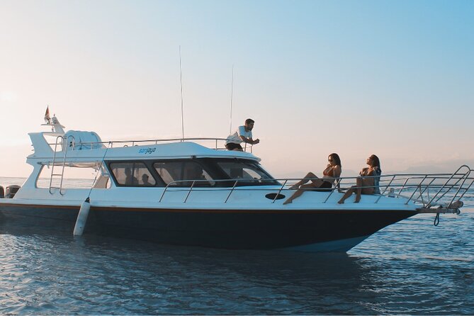 VIP Private Boat to Nusa Penida: Snorkeling with Mantas + Land Tour Adventure - Snorkeling at Manta Bay and the other four bays