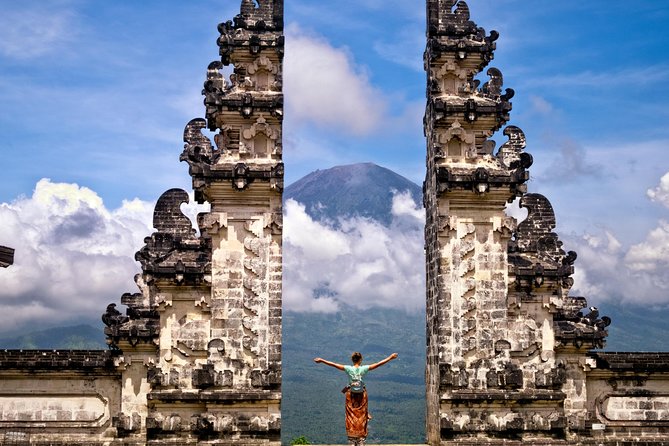 Wonderful Bali In 3 Days Private Tour - Day 1: temples, waterfalls, rice terraces, and Ubud