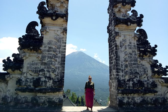 Wonderful Bali In 3 Days Private Tour - Day 2: East Bali’s gardens, pools, and Gate of Heaven