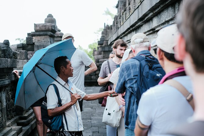 Yogyakarta Borobudur Climb Up And Prambanan Temples Sharing Tour - Timing, Group Size, and Meeting Point Advice