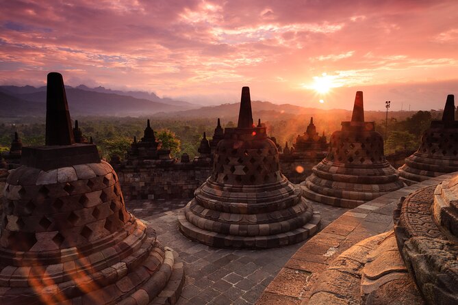 Yogyakarta: Borobudur Sunset Shared Guided Tour - Key points at a glance