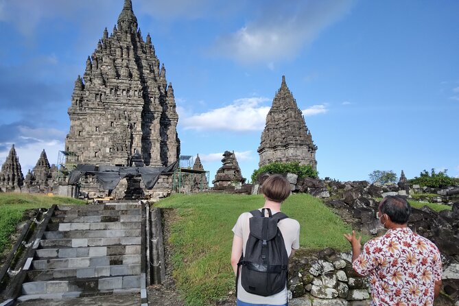 Yogyakarta: Borobudur Top Access & Prambanan Temple Private Tour - The drive from Yogyakarta sets the pace