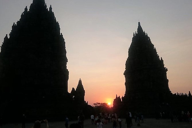 Yogyakarta Cultural Tour: Borobudur Temple, Prambanan Temple and Merapi Volcano - Prambanan: Hindu temples at the end of the route